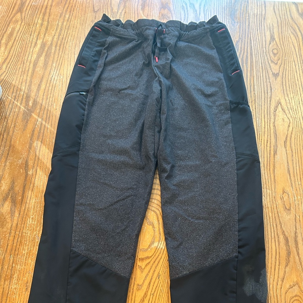 Title Nine Women’s Black and Dark Gray Pants